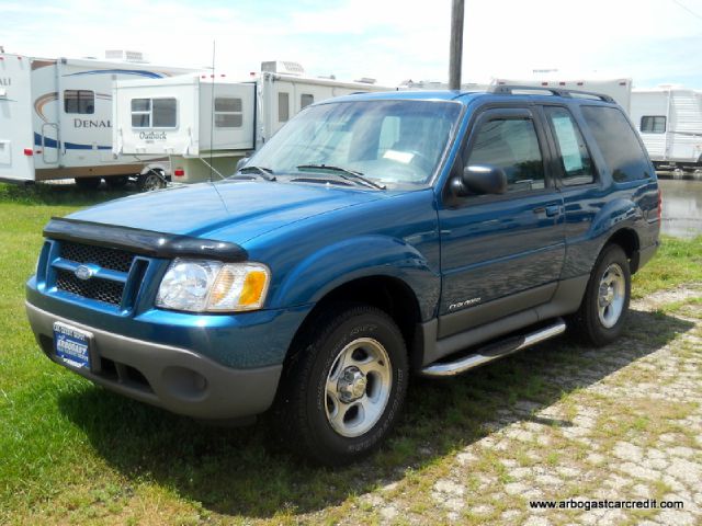 Ford Explorer Sport 2001 photo 1
