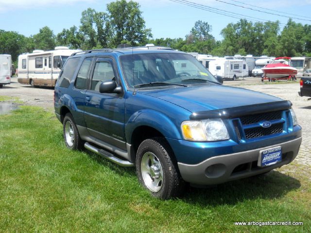 Ford Explorer Sport 2001 photo 2