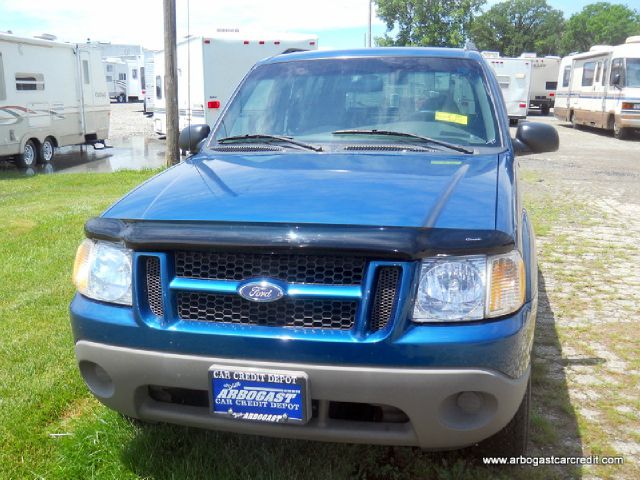 Ford Explorer Sport 2001 photo 3
