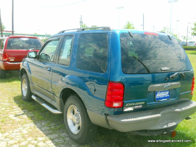 Ford Explorer Sport 2001 photo 4