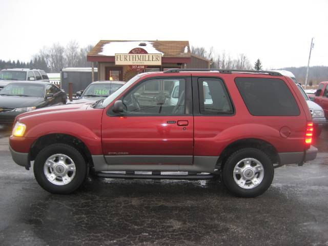 Ford Explorer Sport 2001 photo 2