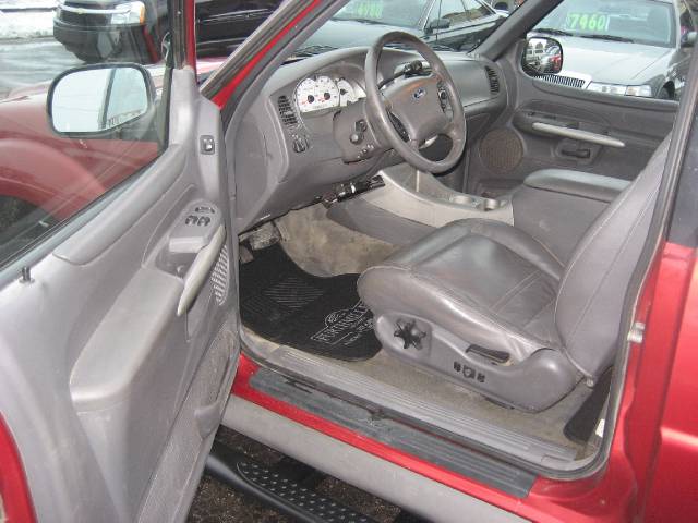 Ford Explorer Sport 2001 photo 1