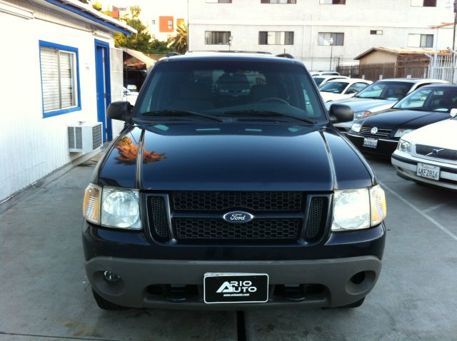 Ford Explorer Sport 2001 photo 4