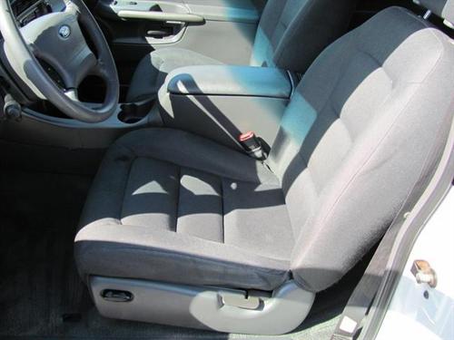 Ford Explorer Sport 2001 photo 4