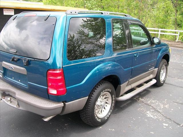 Ford Explorer Sport 2001 photo 3