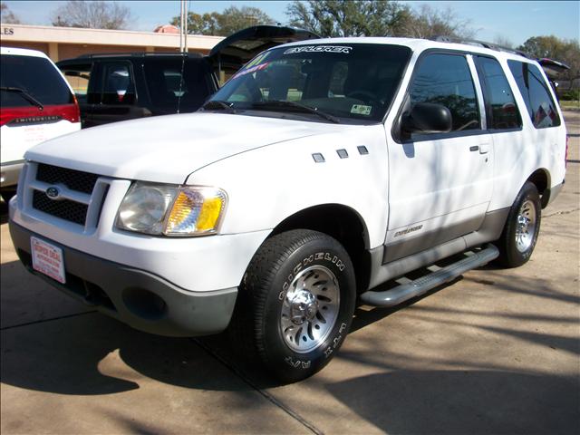 Ford Explorer Sport 2001 photo 1