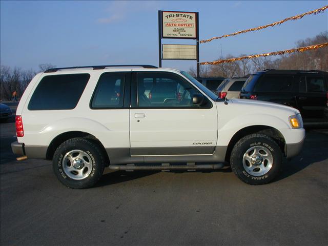 Ford Explorer Sport 2001 photo 4