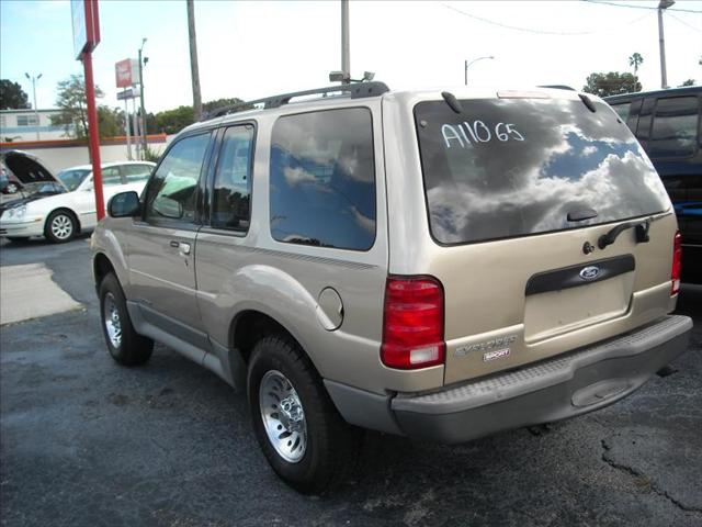 Ford Explorer Sport 2001 photo 2
