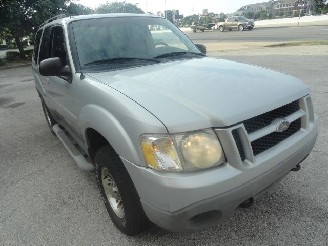 Ford Explorer Sport 2001 photo 3