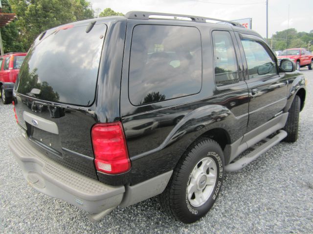 Ford Explorer Sport 2001 photo 7