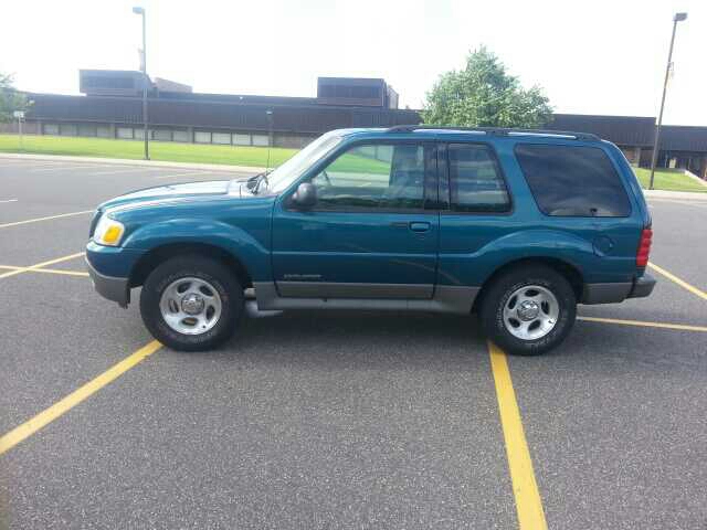 Ford Explorer Sport 2001 photo 1