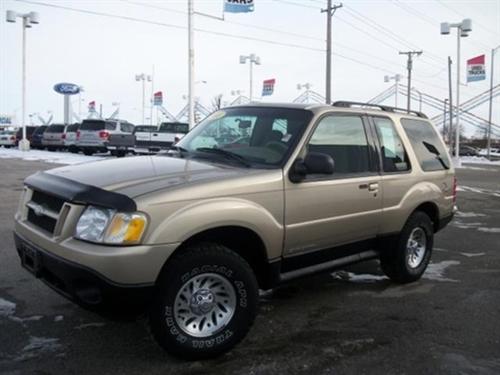 Ford Explorer Sport 2001 photo 1