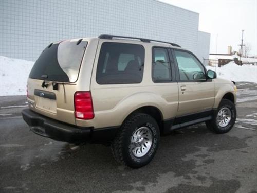 Ford Explorer Sport 2001 photo 2