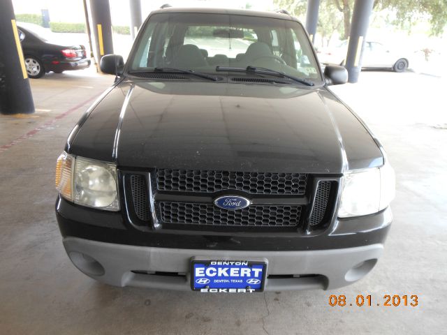 Ford Explorer Sport 2001 photo 4