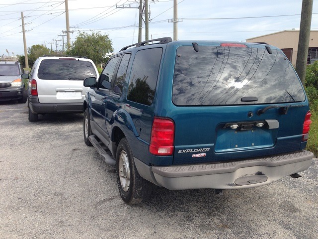 Ford Explorer Sport Extended Cab V8 LT W/1lt SUV