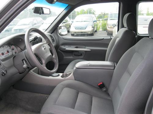 Ford Explorer Sport 2002 photo 4