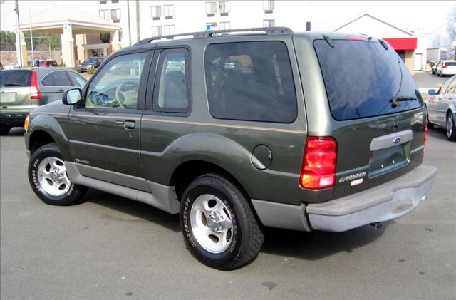 Ford Explorer Sport 2002 photo 1