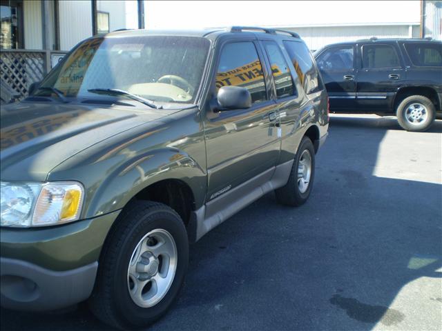 Ford Explorer Sport 2002 photo 2