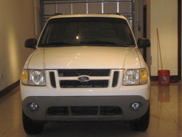 Ford Explorer Sport 2002 photo 1