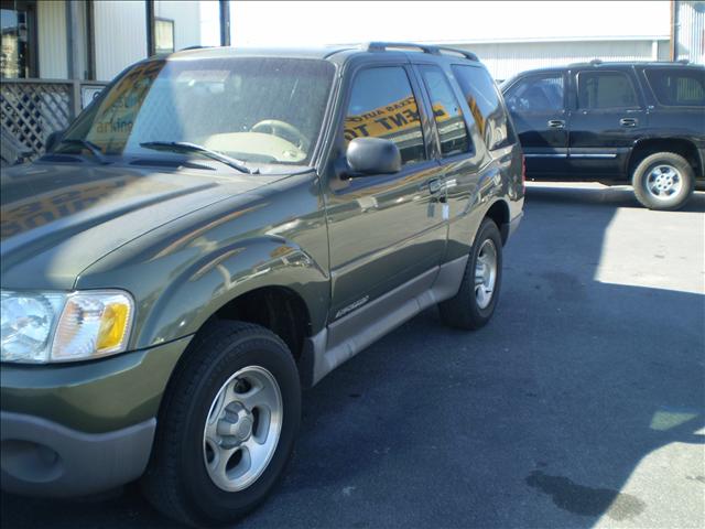 Ford Explorer Sport 2002 photo 2