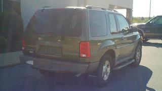Ford Explorer Sport 2002 photo 2