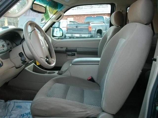 Ford Explorer Sport 2003 photo 1