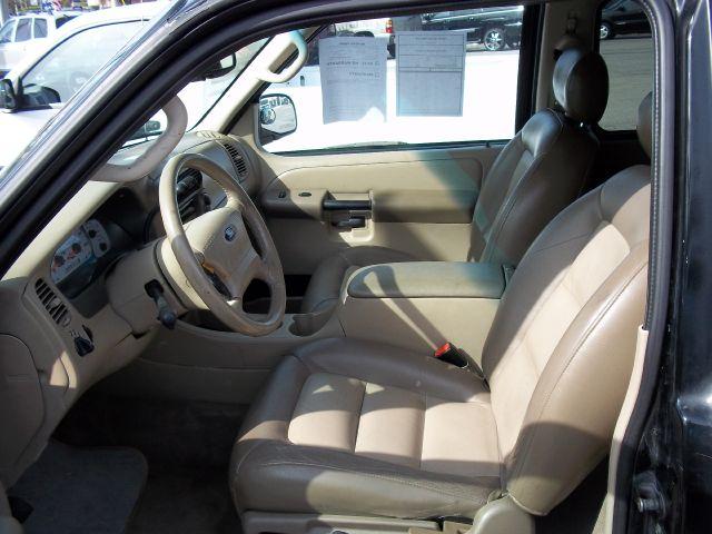 Ford Explorer Sport 2003 photo 3