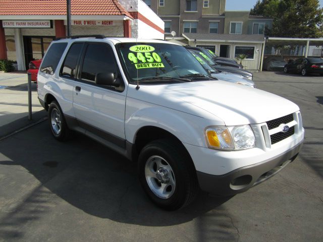 Ford Explorer Sport 2003 photo 3