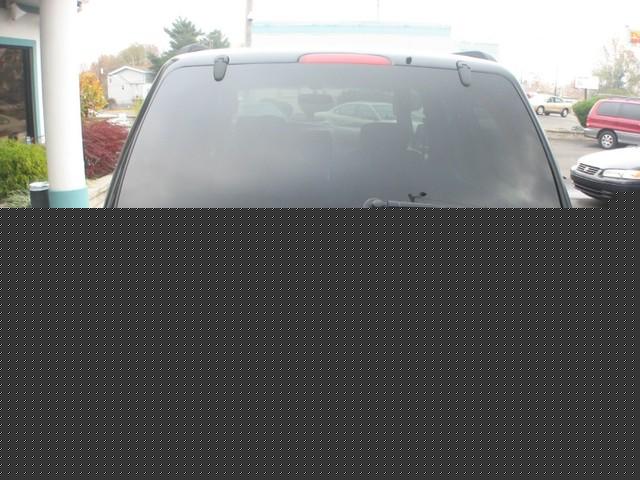 Ford Explorer Sport 2003 photo 2