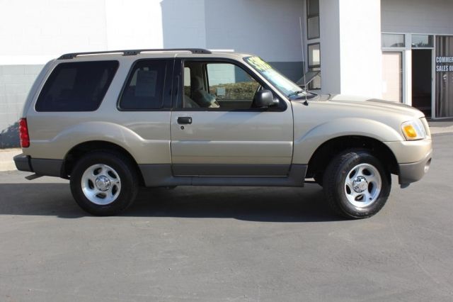 Ford Explorer Sport 2003 photo 3