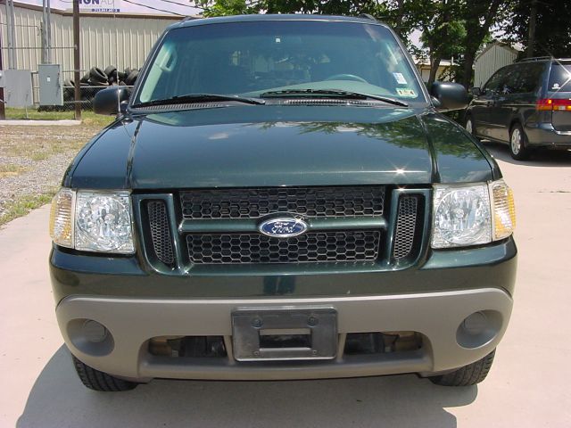 Ford Explorer Sport 2003 photo 0