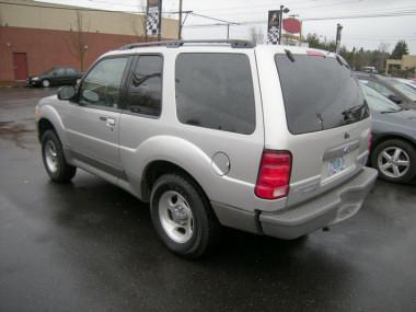 Ford Explorer Sport 2003 photo 2