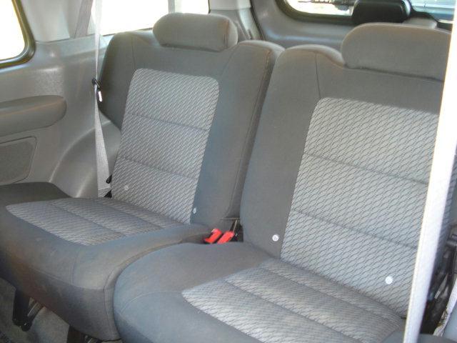 Ford Explorer Sport 2003 photo 5