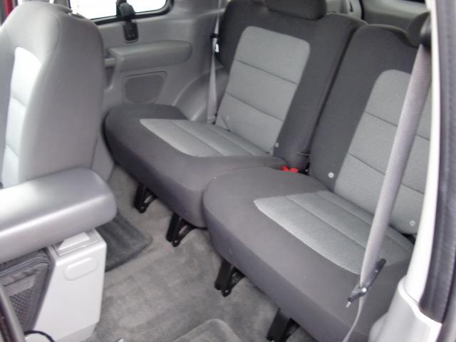 Ford Explorer Sport 2003 photo 4