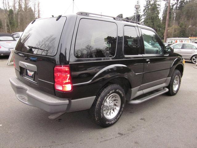 Ford Explorer Sport 2003 photo 2