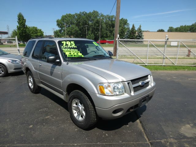 Ford Explorer Sport 2003 photo 1