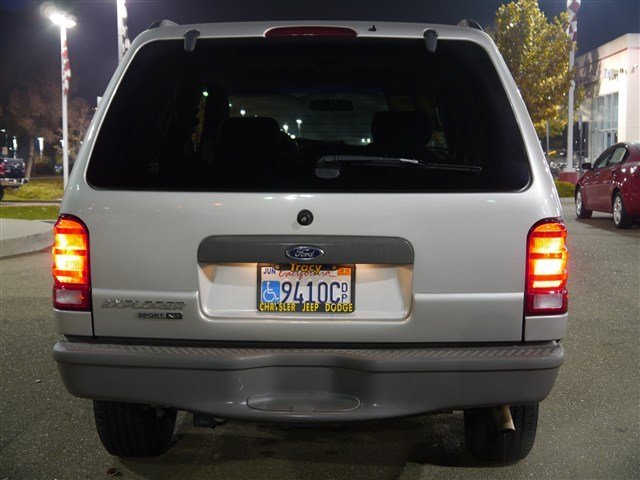 Ford Explorer Sport 2003 photo 4