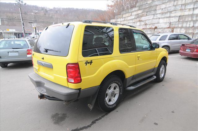 Ford Explorer Sport 2003 photo 1