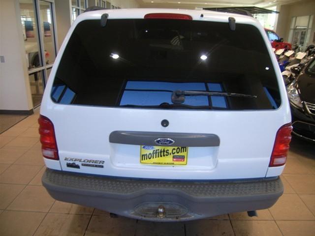 Ford Explorer Sport 2003 photo 3