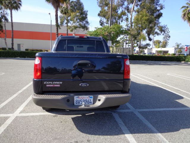 Ford Explorer Sport Trac 2001 photo 4