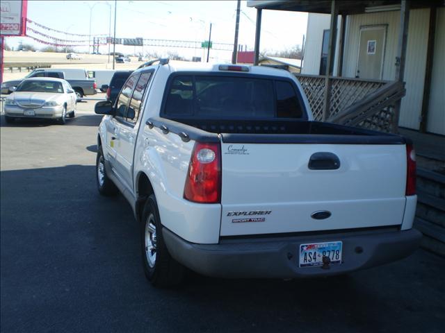 Ford Explorer Sport Trac 2001 photo 3