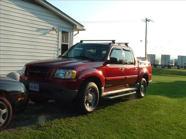 Ford Explorer Sport Trac 2001 photo 1