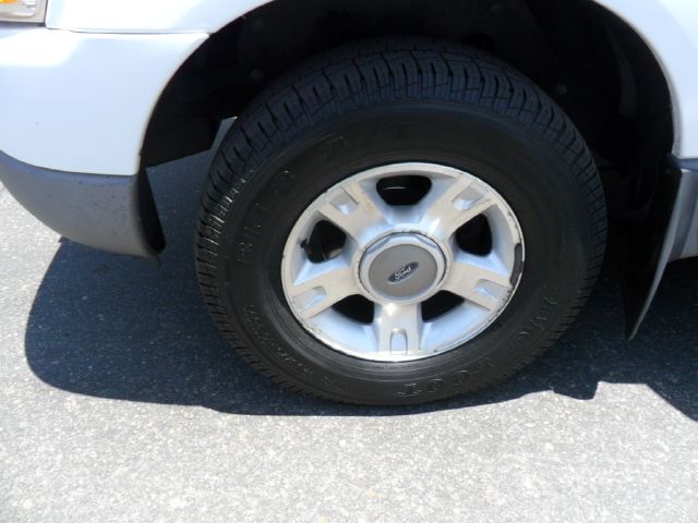 Ford Explorer Sport Trac Ram 3500 Diesel 2-WD SUV