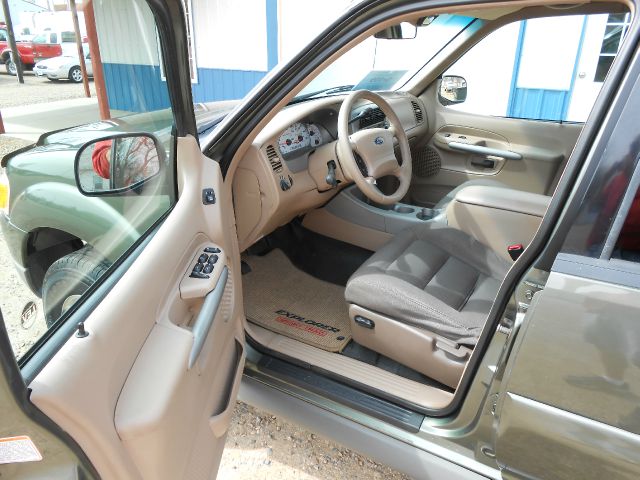 Ford Explorer Sport Trac 2001 photo 4