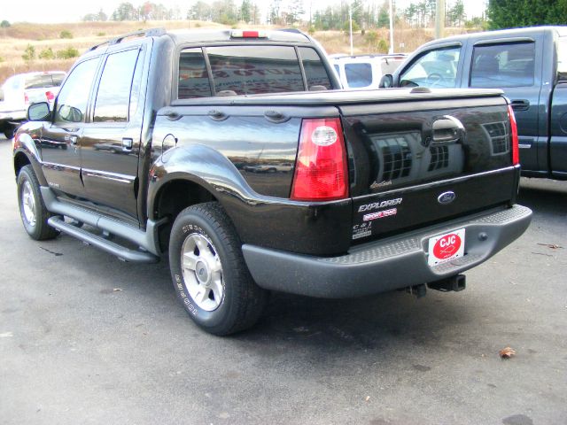 Ford Explorer Sport Trac 2001 photo 1