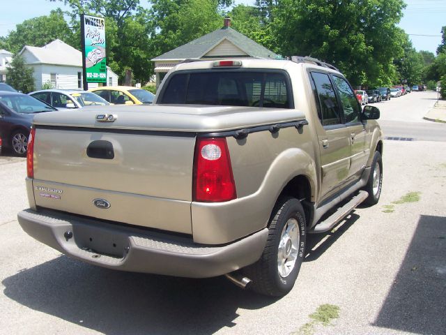 Ford Explorer Sport Trac 2001 photo 13