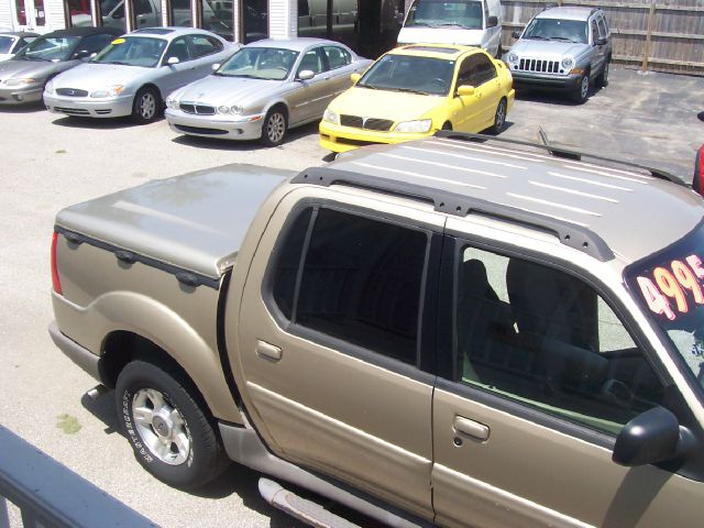Ford Explorer Sport Trac 2001 photo 5