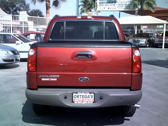 Ford Explorer Sport Trac 2001 photo 3