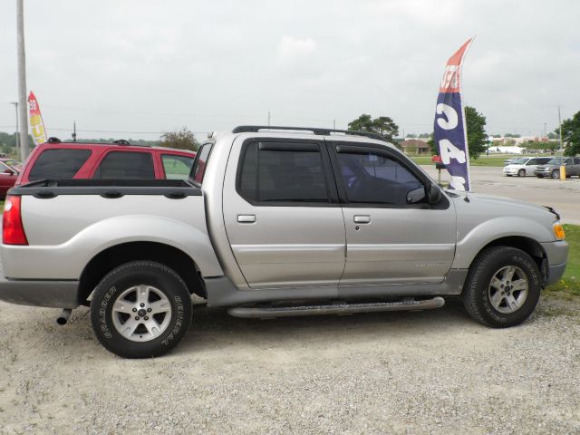 Ford Explorer Sport Trac 2002 photo 10