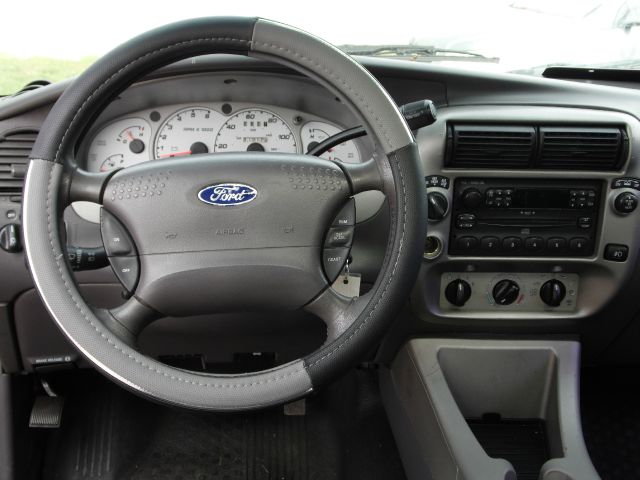Ford Explorer Sport Trac 2002 photo 5